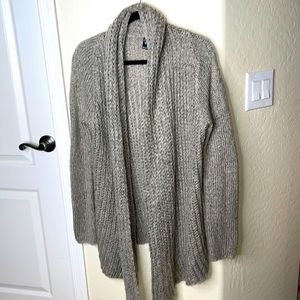 Windsor taupe Sweater
